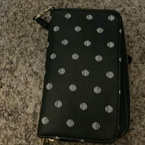Wallet wristlet
